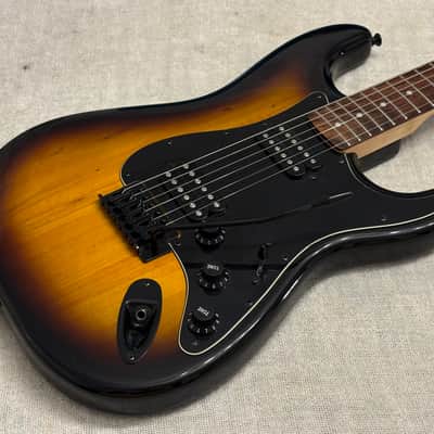 2014 Squier Bullet Stratocaster HH Tremolo Black Hardware Rosewood Fretboard image 6