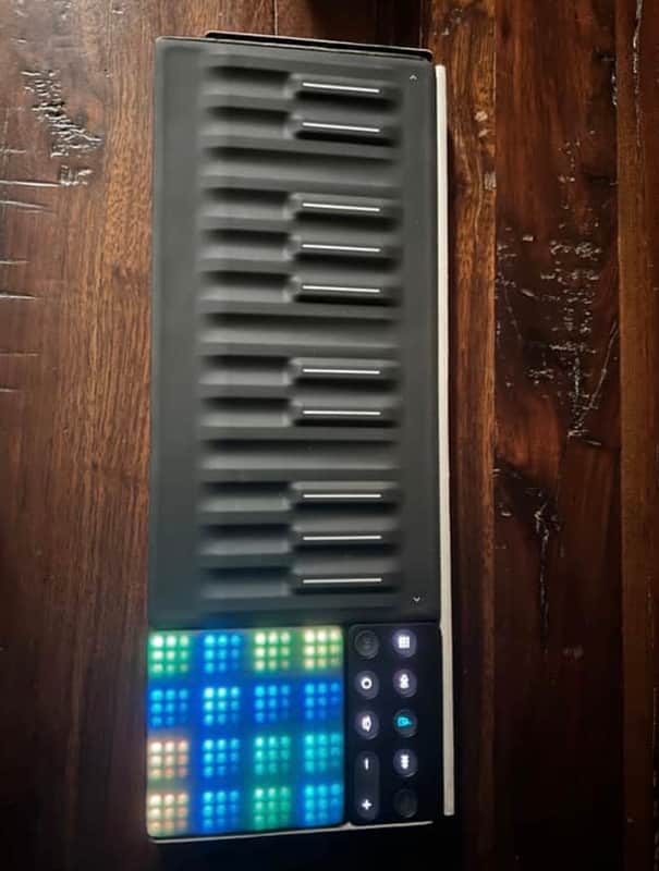 ROLI Songmaker Kit with Seaboard Block, Lightpad M, and Loop Block