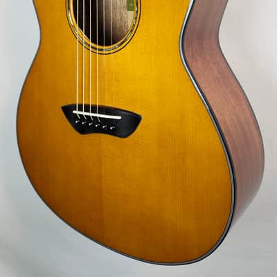 Yamaha CSF1M Parlor Guitar, Solid Spruce Top, w/Pickup, Vintage Natural, W/Bag image 3
