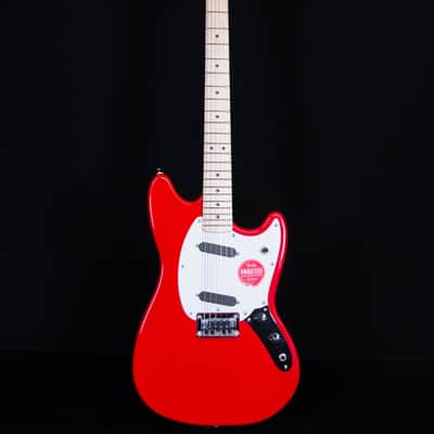 Squier Sonic Mustang, Maple FB, Torino Red image 5