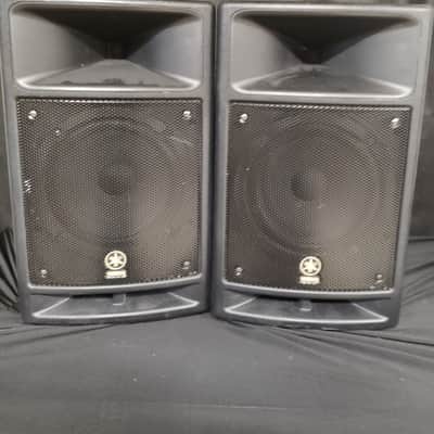 Yamaha Stagepas 300 image 5