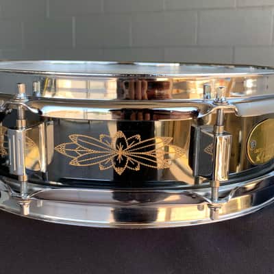 *RARE* 80's/90's Ludwig 3x13 Engraved Black Beauty #84 Piccolo Snare Drum w/ Hard Case image 2