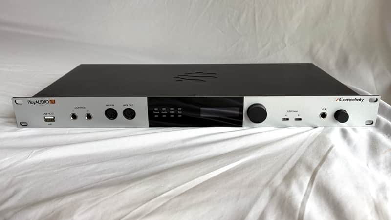 iConnectivity PLAYAUDIO1U Audio and MIDI Interface for Live Performance image 1