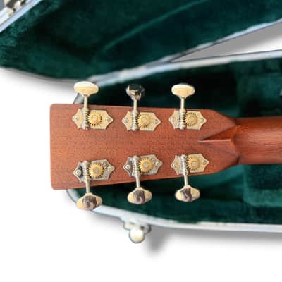 Martin Standard Series D-28 Left-Handed 2018 image 10