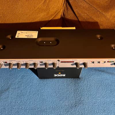 dbx 286s Microphone Preamp Processor 2010s - Silver image 2