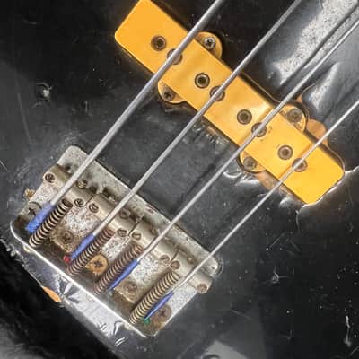1983 USA / Fullerton Ca. Fender Jazz Bass Guitar With Case image 7
