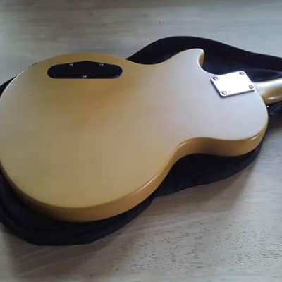 (*Local Sale Pending*) Electric Guitar with Gig Bag & Cable Included image 12