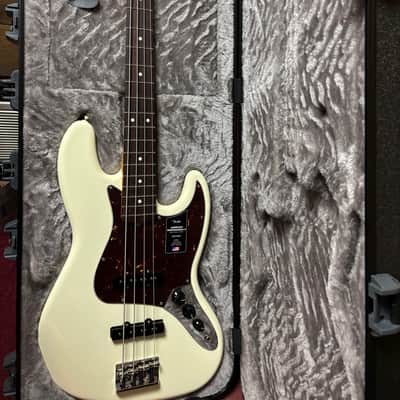 Fender American Pro II J-Bass RW Olympic White w/case image 15