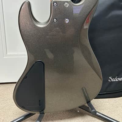 Sadowsky MetroExpress 21 Fret Vintage M/J Bass 5 String Morado Fretboard - Silver Metallic image 4