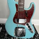 Fender Custom Shop 1966 Jazz Bass Journeyman Relic 2020 Daphne Blue