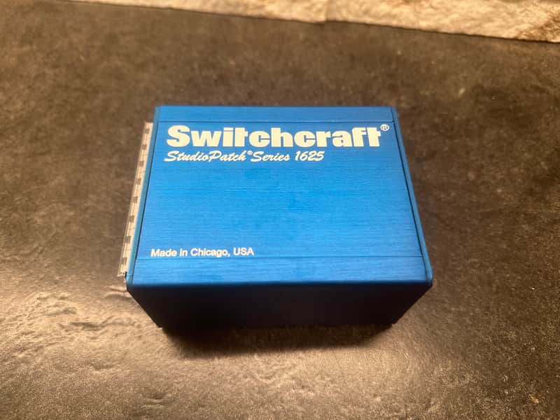 Switchcraft StudioPatch Series 1625 Modular 16-Point TT-DB25 Patchbay 2010s - Blue image 1