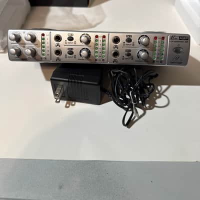 Behringer MiniAmp AMP800 4-Channel Stereo Headphone Amplifier 2001 - Present - Standard image 3