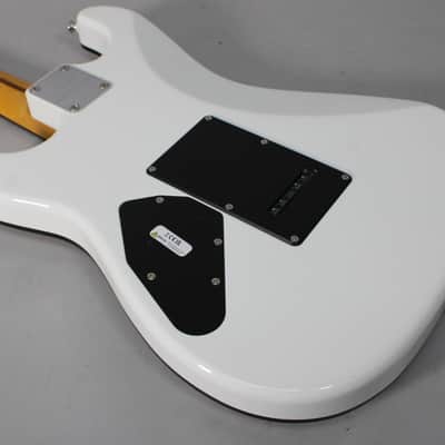Fender MIJ Aerodyne Special Stratocaster 2022 - 2024 Bright White image 11