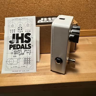 JHS 3 Series Harmonic Trem 2022 - Present - White image 2