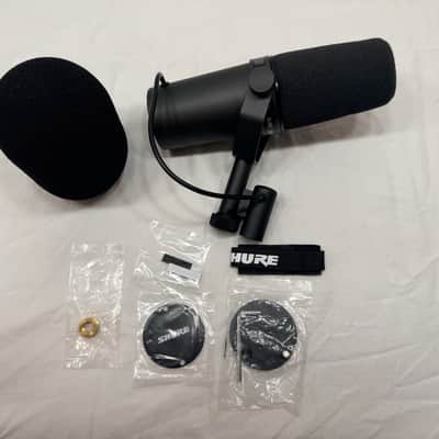 Shure SM7B Cardioid Dynamic Microphone 2001 - Present - Black image 1