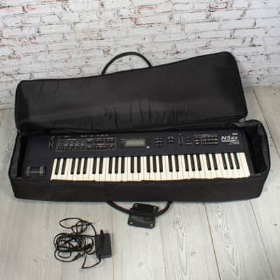 Korg - N5EX 61-Key Synthesizer w/Power Supply and Bag - USED image 9
