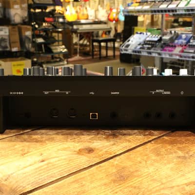 Korg Multi/Poly Rackmount Analog Modeling Synthesizer 2025 - Present - Black & Blue image 4
