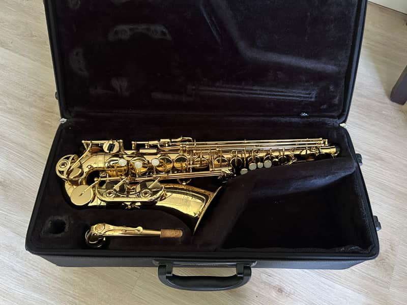 Yamaha YAS-580AL Allegro Alto Saxophone with Accessories image 1