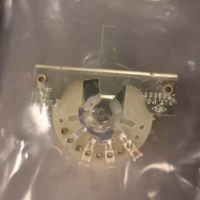 Fender Pure Vintage 5-Position Pickup Selector Switch with Mounting Hardware image 4