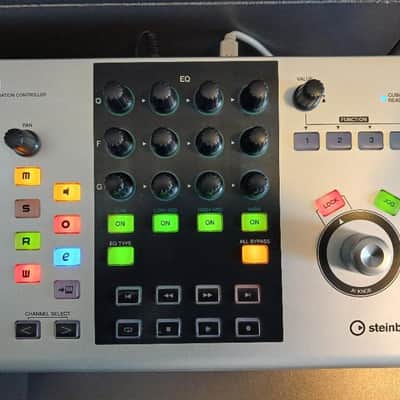 Steinberg CC121 Desktop Controller with Motorized Fader image 14
