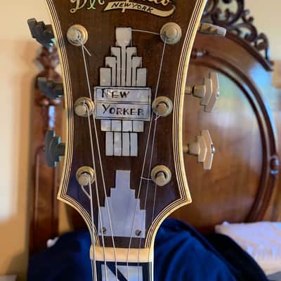 D'Angelico New Yorker 1954 Amber Sunburst w/original Lifton hardshell case image 3