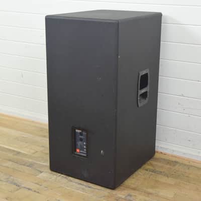 JBL MRX528S Dual 18