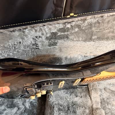 Fender Player Plus Stratocaster HSS Silverburst Electric Guitar w Case image 7