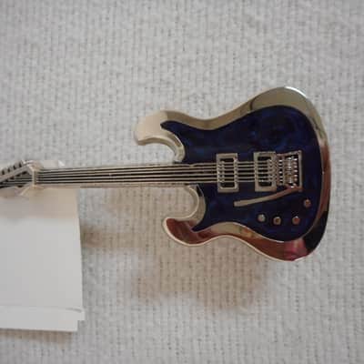 SPE093DB Guitar Belt Buckle 90's Silver/Blue image 1