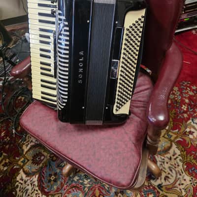 Sonola Piano Accordion 55s 41/120 w Case and Straps - Black image 5
