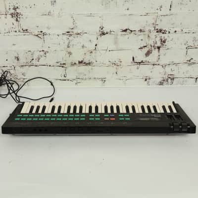 Yamaha DX100 49 Mini-Key Digital FM Programable Algorithm Synthesizer Keyboard image 9