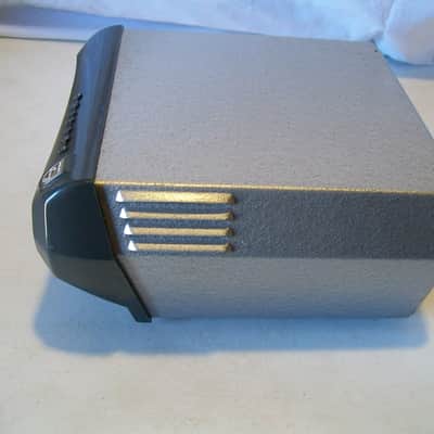 Philips Auto Mignon Car Record Player 45's image 2