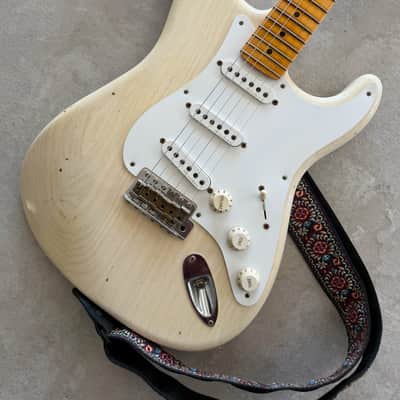 Fender Custom Shop Journeyman Relic Eric Clapton Strat, Aged Blonde image 3