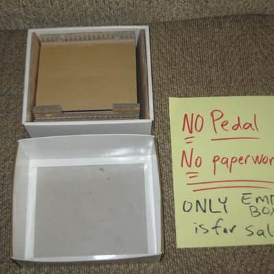 used condition Boss EMPTY BOX for GP-20 Amp Factory (NO pedal / NO paperwork), from early 2000s to mid 2000s (specifically 2001) image 2