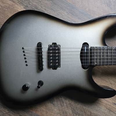 Jackson Custom Shop Soloist - Silverburst image 3