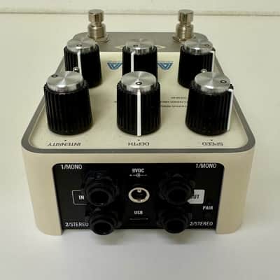 Universal Audio Astra Modulation Machine image 3