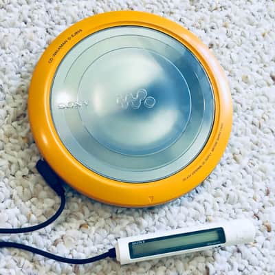 SONY D-EJ855 Portable CD Player Super Rare Yellow ! Classic Design ! Sony Panasonic Kenwood image 2