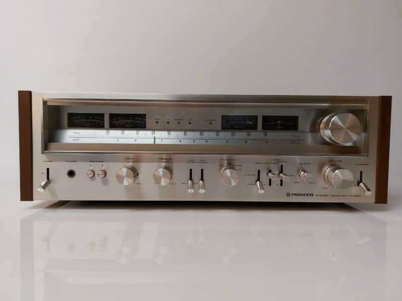Pioneer SX-880 60-Watt Stereo Solid-State Receiver image 1
