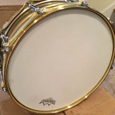 Ludwig 5.5x14 Super Sensitive 60s - Gold powdercoat image 8