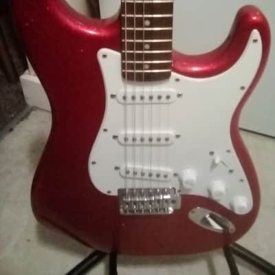 Fender Squire Stratocaster 2018 Red Sparkle. image 2