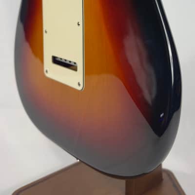 Fender USA Standard Stratocaster W/ OHSC 2008 - 3 Color Sunburst image 13