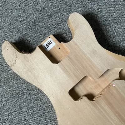 Basswood 4 String Precision Bass Style Body image 4