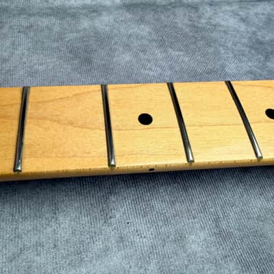 Fender Standard Stratocaster Loaded Neck Maple Fretboard 2012 image 6
