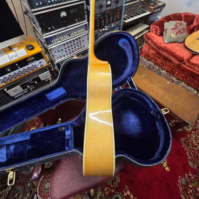 Guild F 50 BLD LH Left Handed Jumbo Acoustic Guitar 1972 image 7