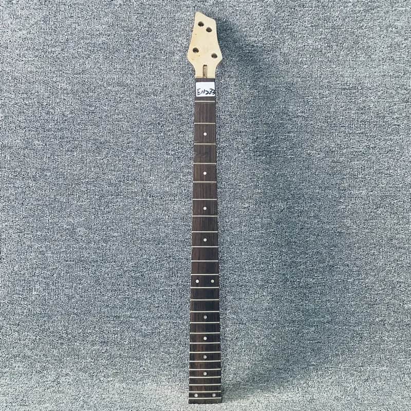 4 String Electric Bass Maple Neck, Rosewood 24 Frets Fingerboard image 1