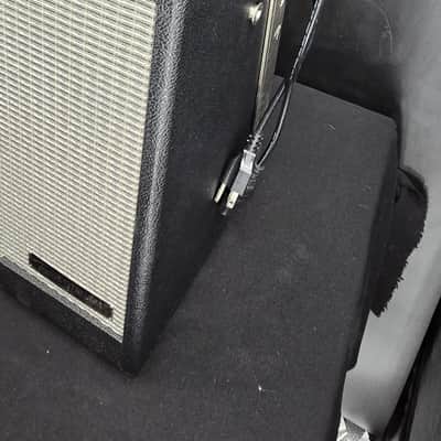 Fender Tone Master FR-10 1000-Watt 1x10" Active Guitar Speaker Cabinet Bild 3