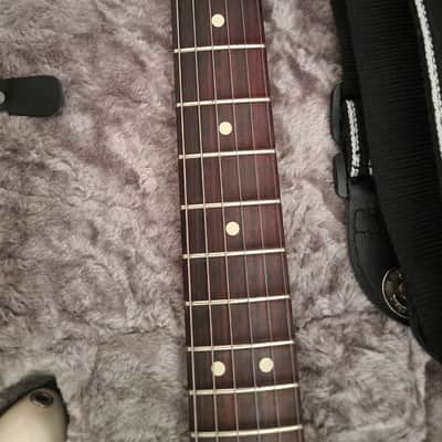 Fender Ritchie Blackmore Artist Series Signature Stratocaster 2009 - Present - Olympic White image 5