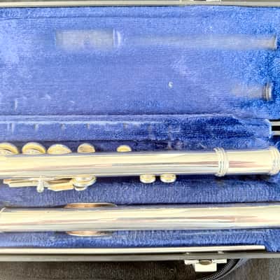 Gemeinhardt 3SHB/Model V Intermediate Flute - Custom Silver SY51 Head, Open Hole, B Foot - Fresh Service, Ready To Play! image 4