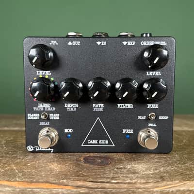 Keeley Dark Side Workstation V2 with Effect Order Switch 2016 - Present - Black image 2