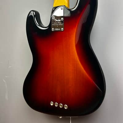 Fender American Professional II Jazz Bass 2024 - 3-Color Sunburst image 8