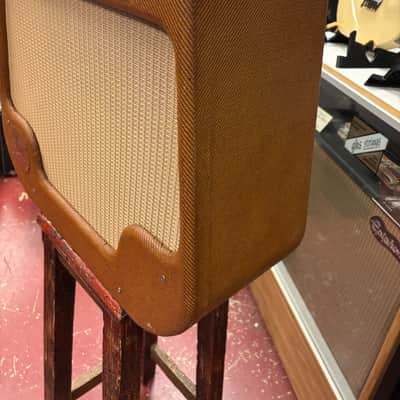 Kendrick model 2112 Texas Crude Amplifier Lacquered Tweed image 7